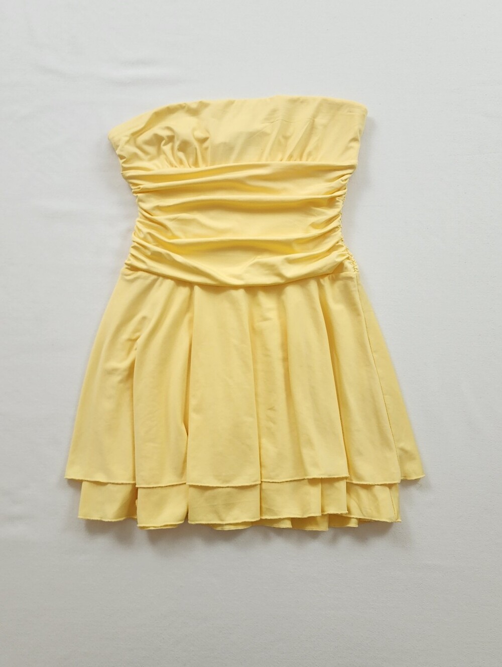 That's So Fetch Strapless Yellow Sweetheart Top Size 4 Romantic Partywear